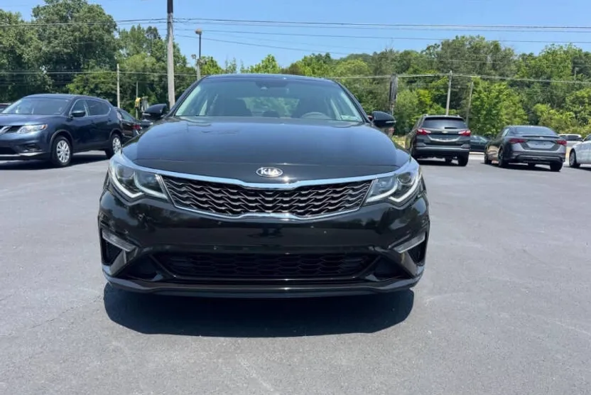 2019 Kia Optima LX S photo 1
