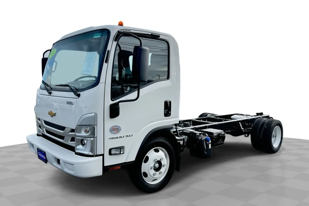 2024 Chevrolet Silverado 4500HD photo 1