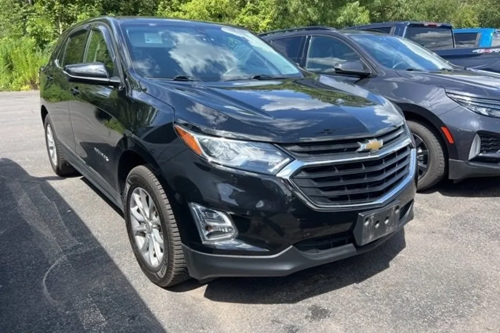 2019 Chevrolet Equinox LT photo 1