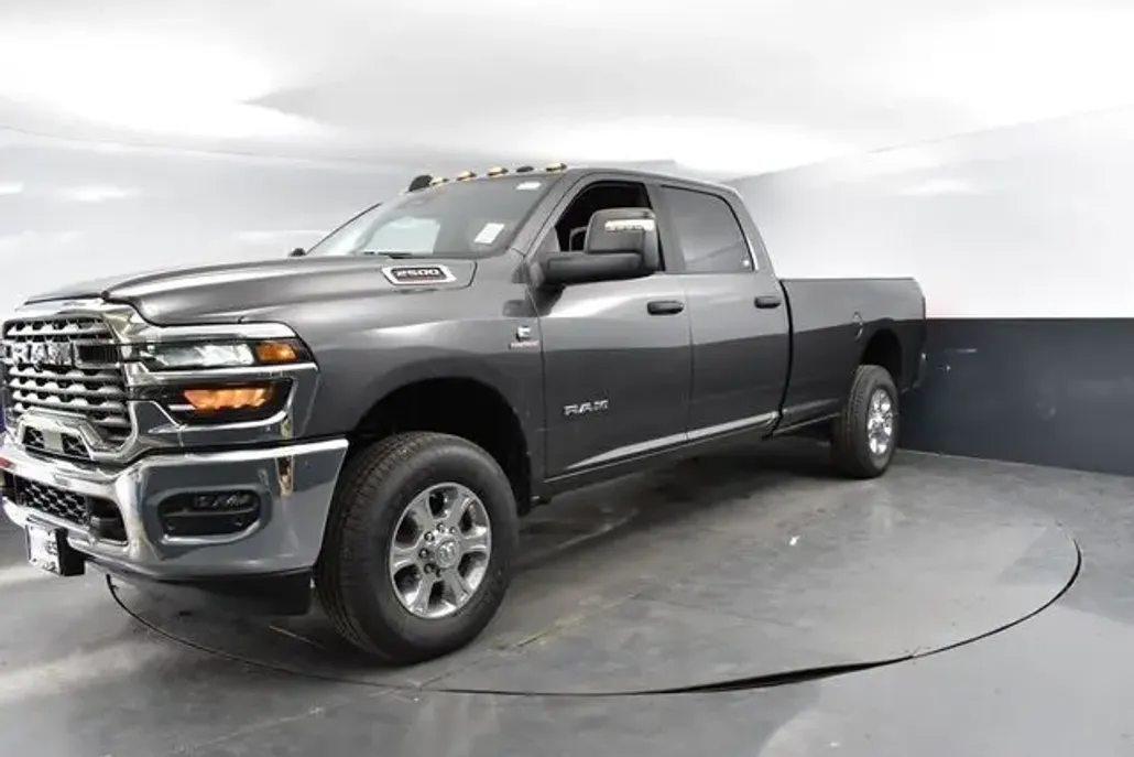 2025 Ram 2500 Big Horn photo 1