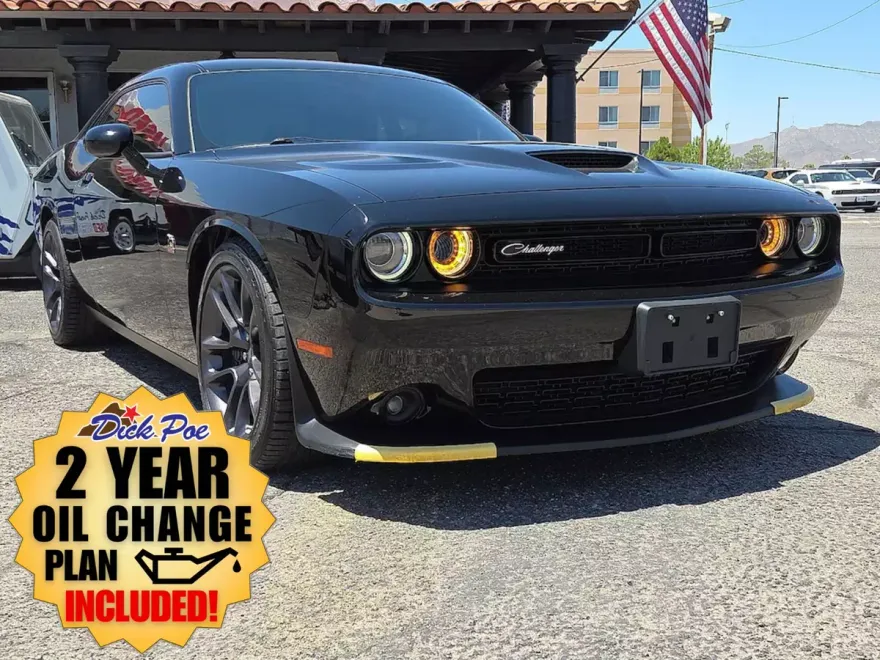 2022 Dodge Challenger R/T Scat Pack photo 1