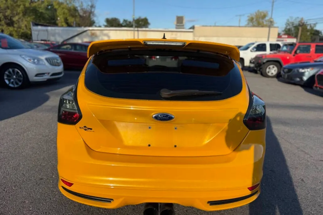 2014 Ford Focus ST photo 1