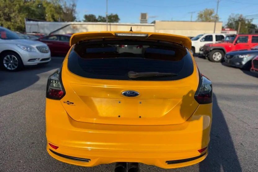 2014 Ford Focus ST photo 1