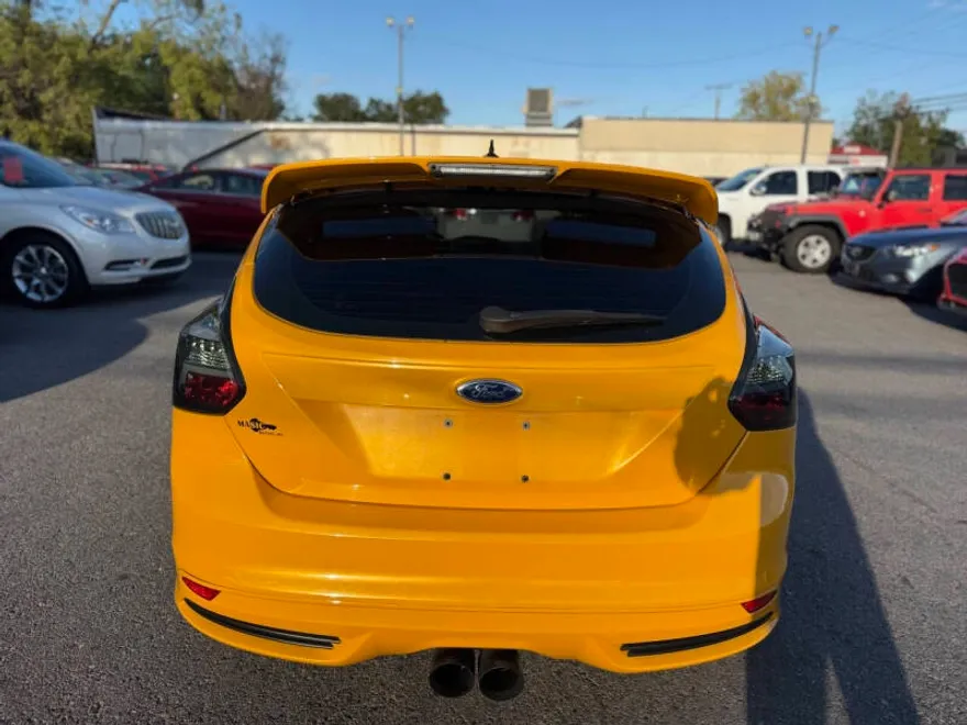 2014 Ford Focus ST photo 1