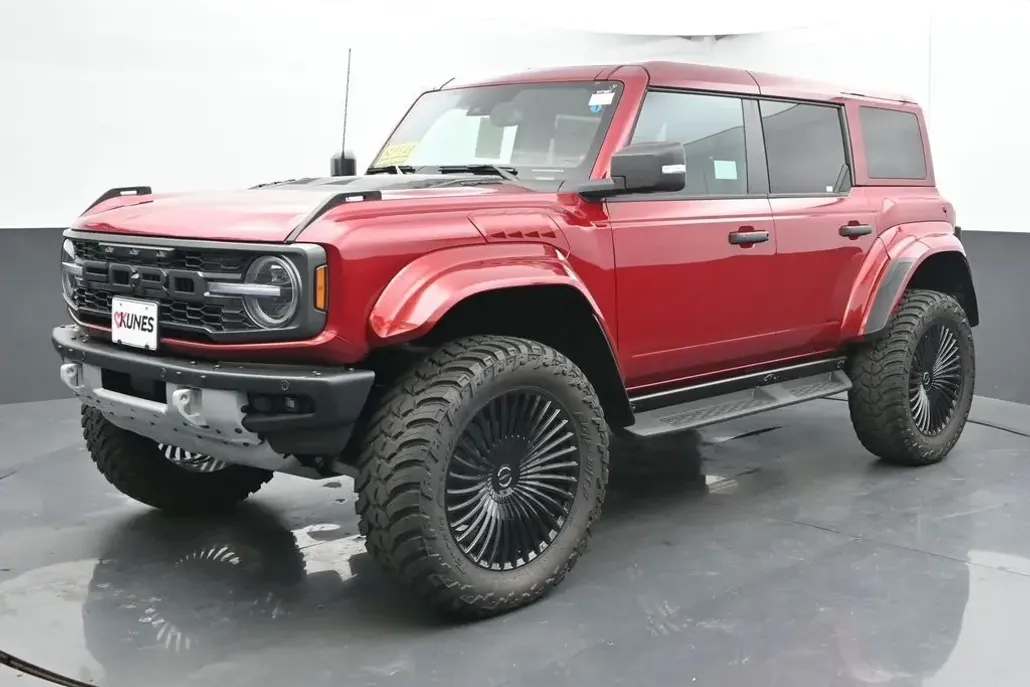 2025 Ford Bronco Raptor photo 1