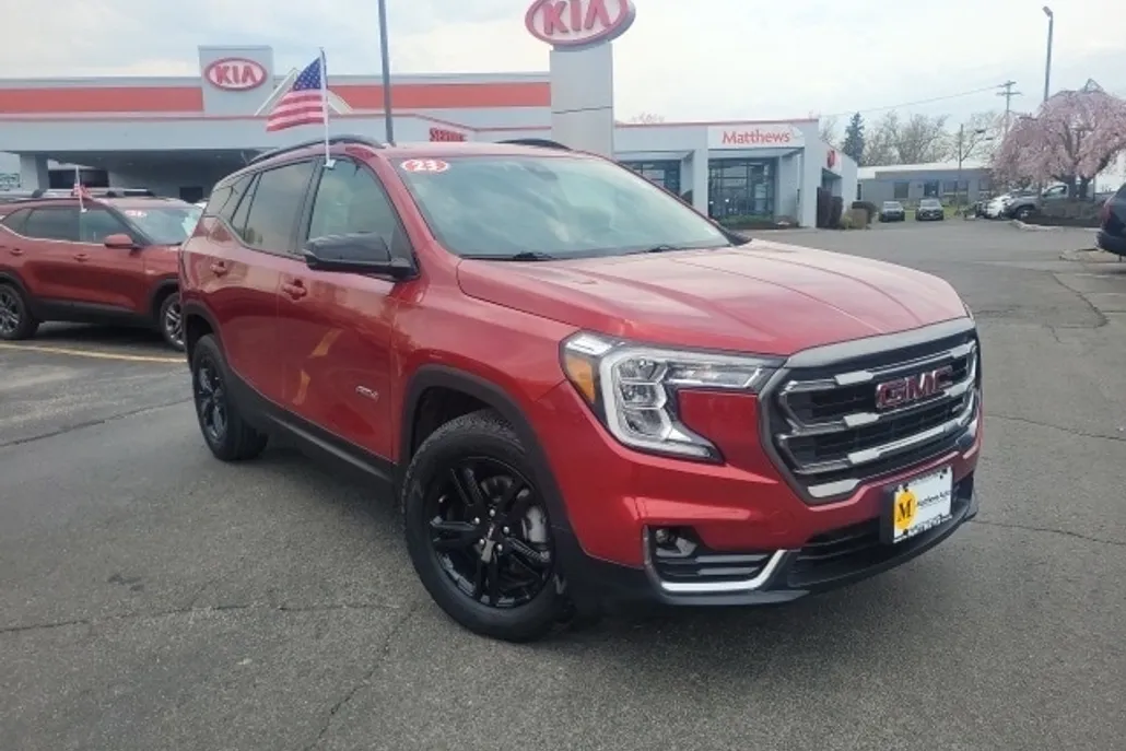 2023 Gmc Terrain AT4 photo 1