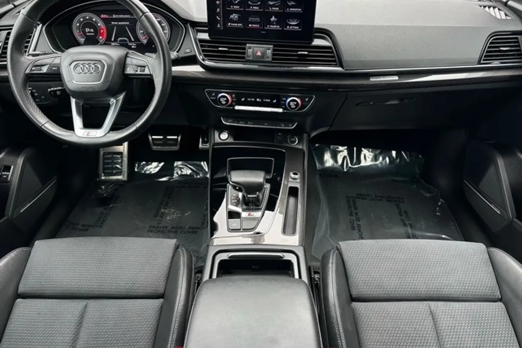 2022 Audi SQ5 Premium Plus photo 1