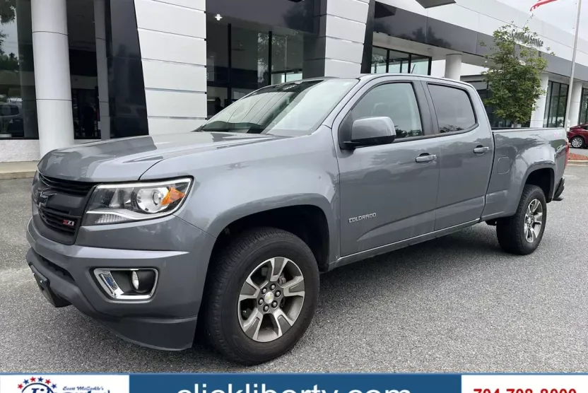 2019 Chevrolet Colorado Z71 photo 1
