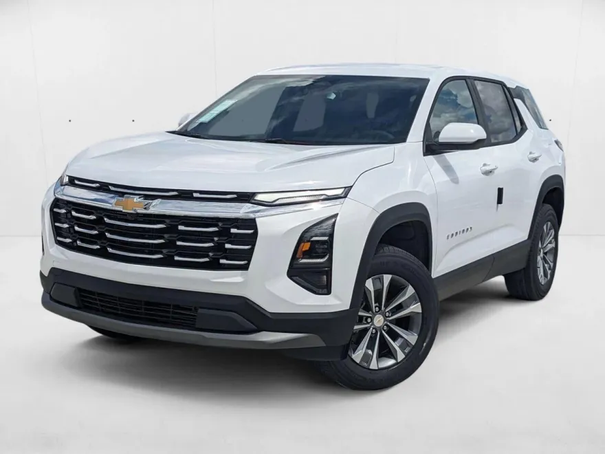 2026 Chevrolet Equinox LT photo 1