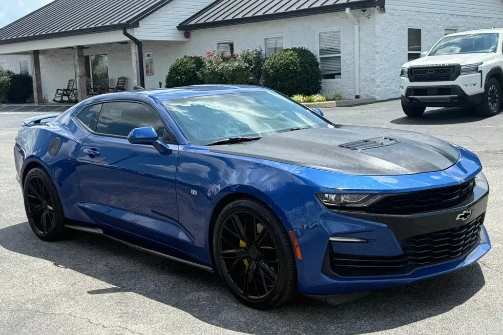 2019 Chevrolet Camaro SS photo 1