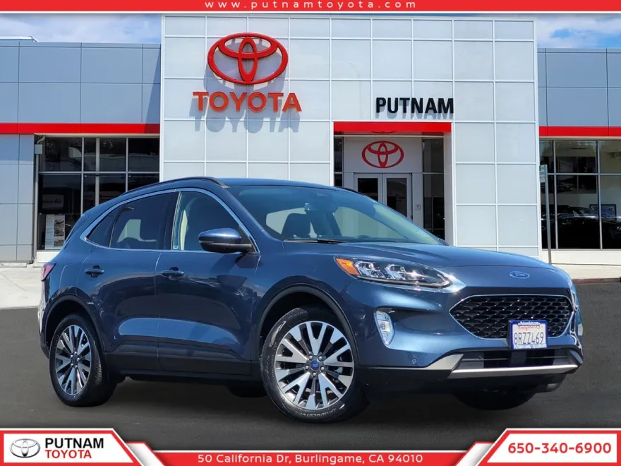 2020 Ford Escape Hybrid Titanium photo 1