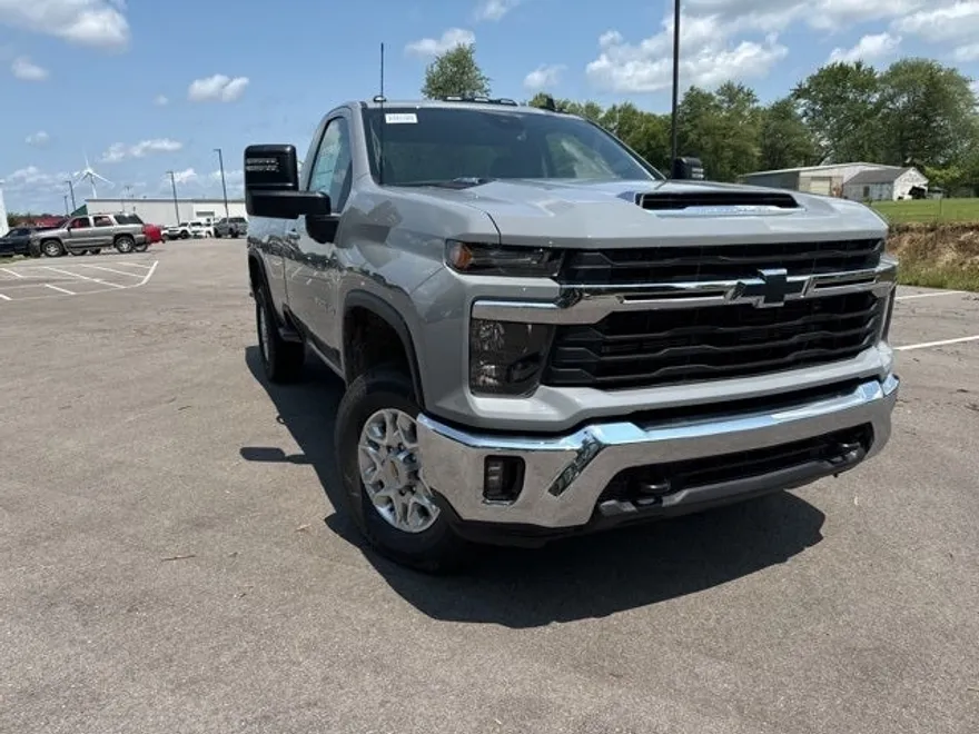 2024 Chevrolet Silverado 3500HD LT photo 1