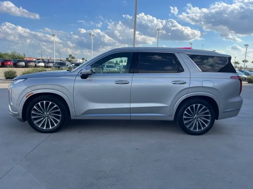2024 Hyundai Palisade Calligraphy photo 1