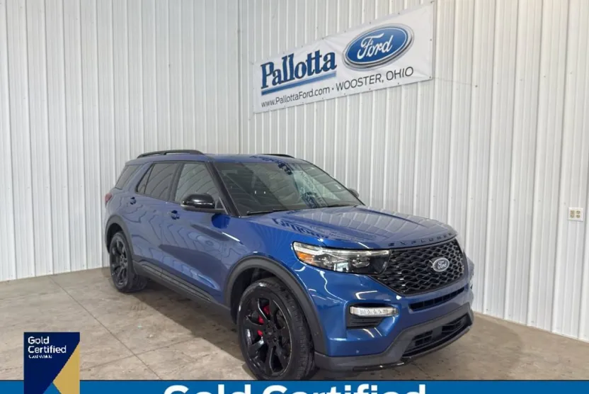 2022 Ford Explorer ST photo 1