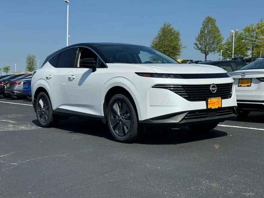 2025 Nissan Murano SL photo 1