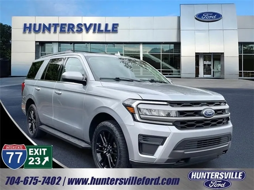 2024 Ford Expedition XLT photo 1