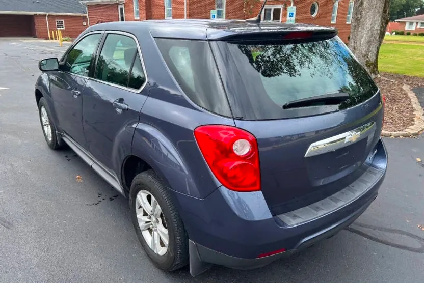 2013 Chevrolet Equinox LS photo 1
