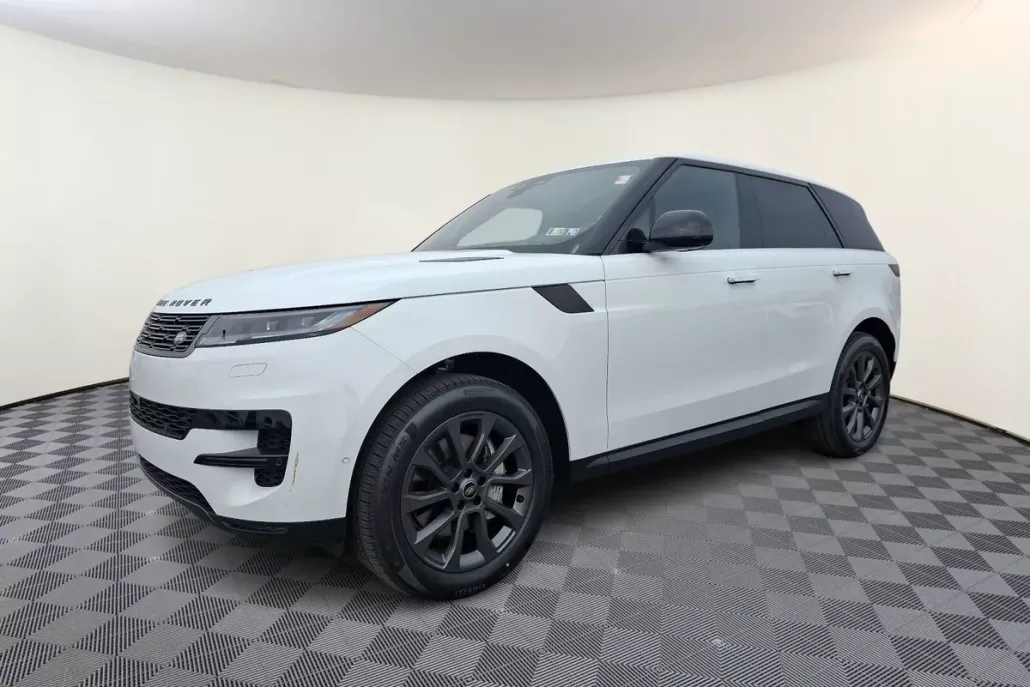 2025 Land Rover Range Rover Sport P360 S photo 1
