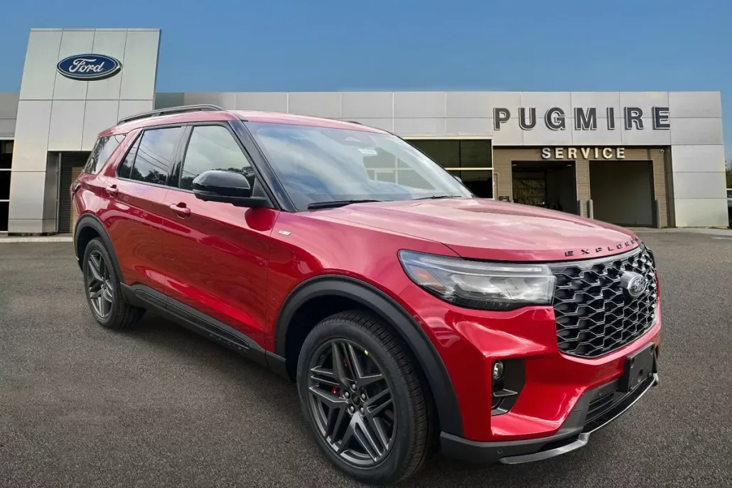 2025 Ford Explorer ST-Line photo 1