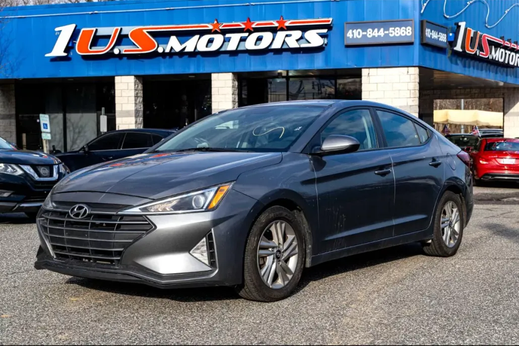 2019 Hyundai Elantra SEL photo 1