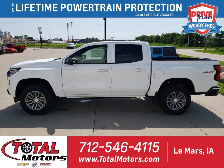 2025 Chevrolet Colorado Work Truck LT photo 1