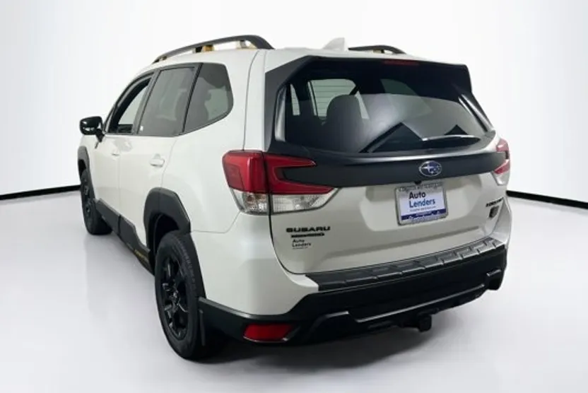2022 Subaru Forester Wilderness photo 1