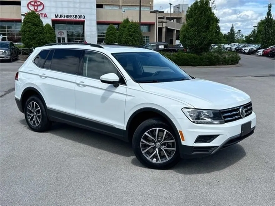 2020 Volkswagen Tiguan SE photo 1