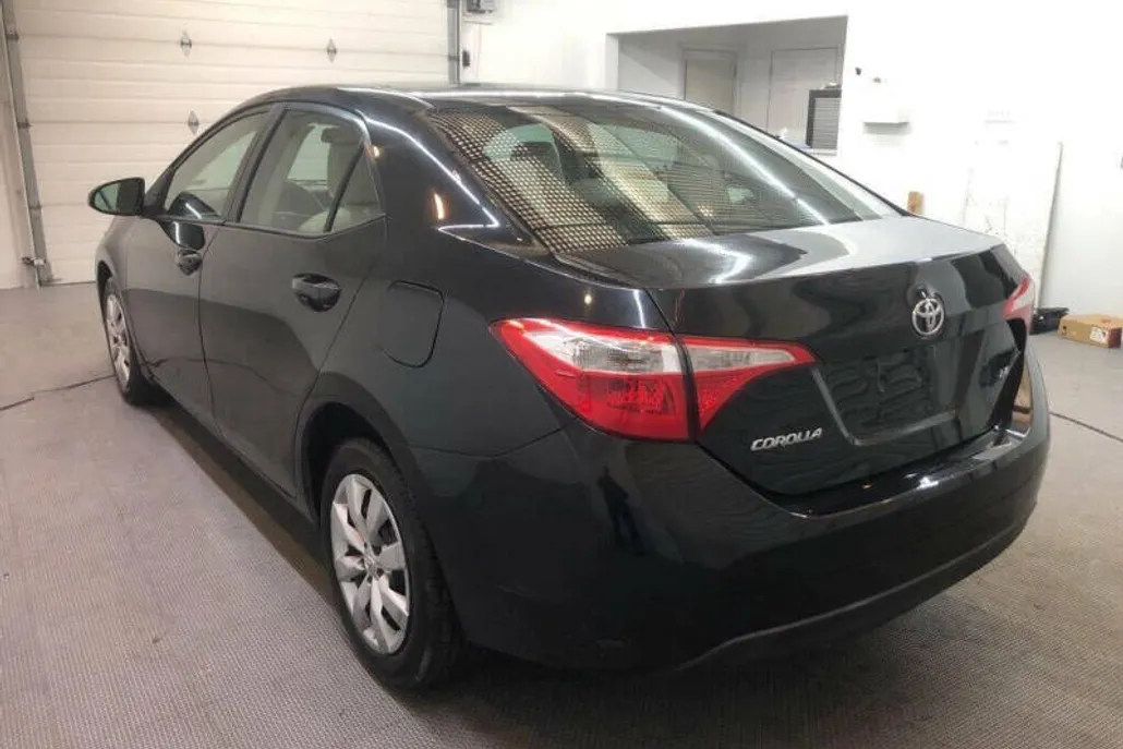 2014 Toyota Corolla L photo 1