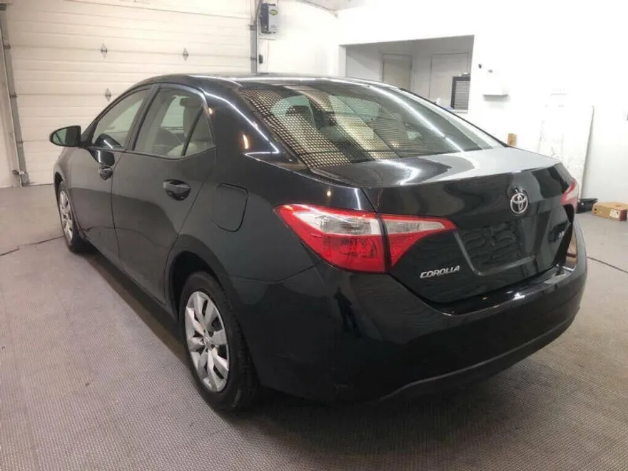 2014 Toyota Corolla L photo 1