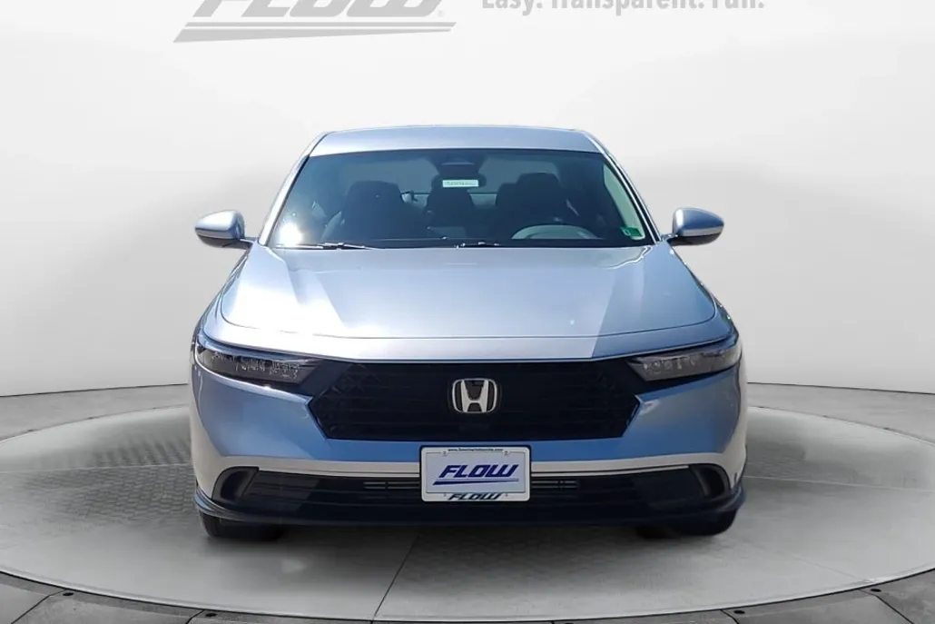 2025 Honda Accord LX photo 1