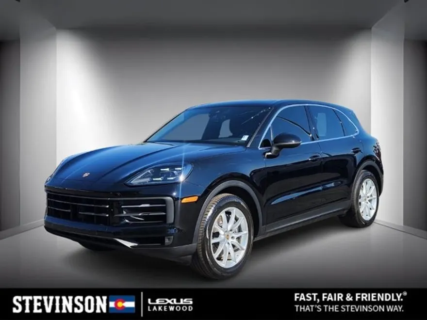 2024 Porsche Cayenne photo 1