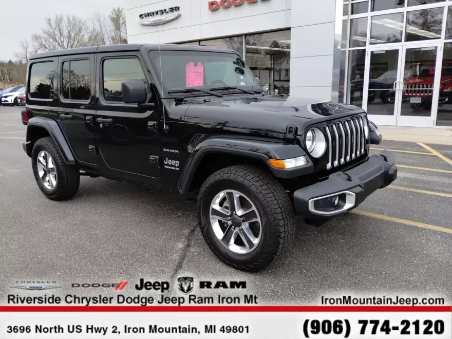2023 Jeep Wrangler Sahara photo 1