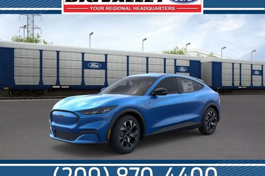 2025 Ford Mustang Mach-E Select photo 1