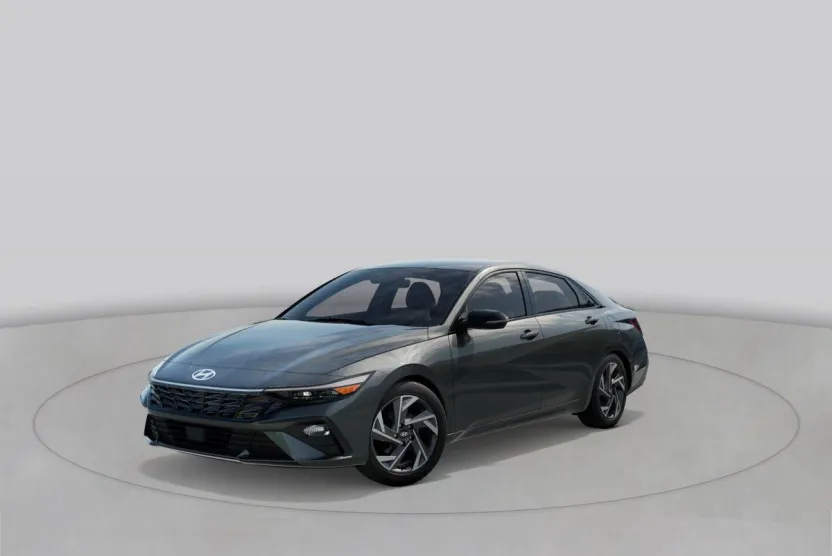 2025 Hyundai Elantra SEL Sport photo 1