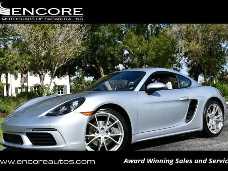 2018 Porsche Cayman photo 1