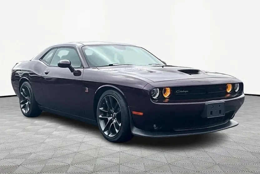2021 Dodge Challenger R/T Scat Pack photo 1