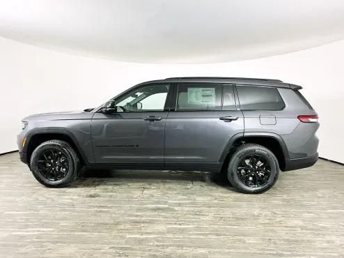 2025 Jeep Grand Cherokee Altitude X photo 4