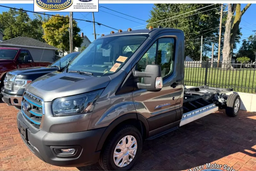 2024 Ford Transit photo 1