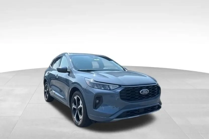 2023 Ford Escape Hybrid ST-Line Select photo 1