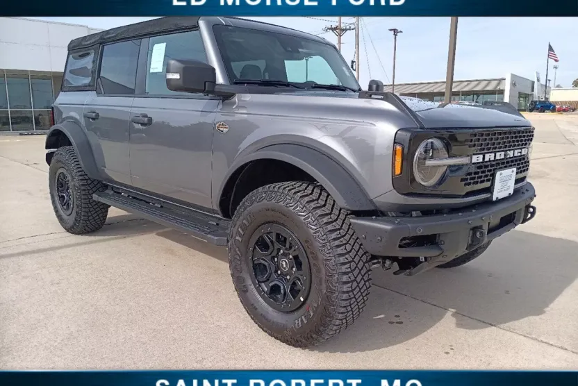 2024 Ford Bronco Wildtrak photo 1