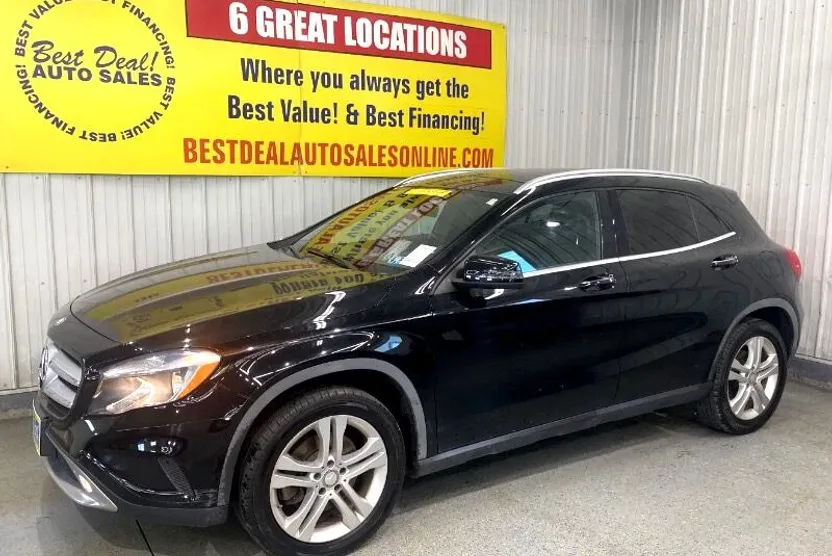 2017 Mercedes Benz GLA 250 photo 1