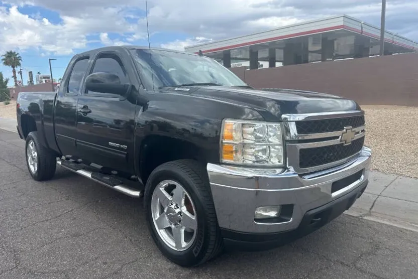 2011 Chevrolet Silverado 2500HD LTZ photo 1