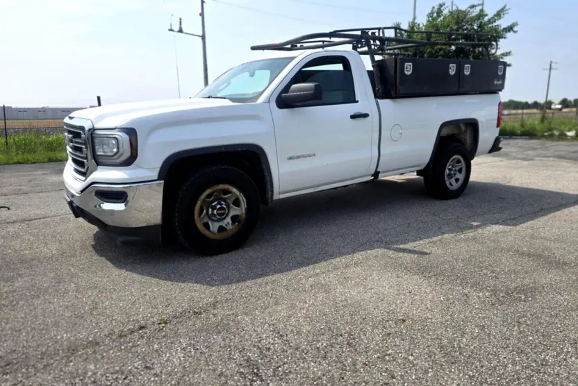 2017 Gmc Sierra 1500 Base photo 1