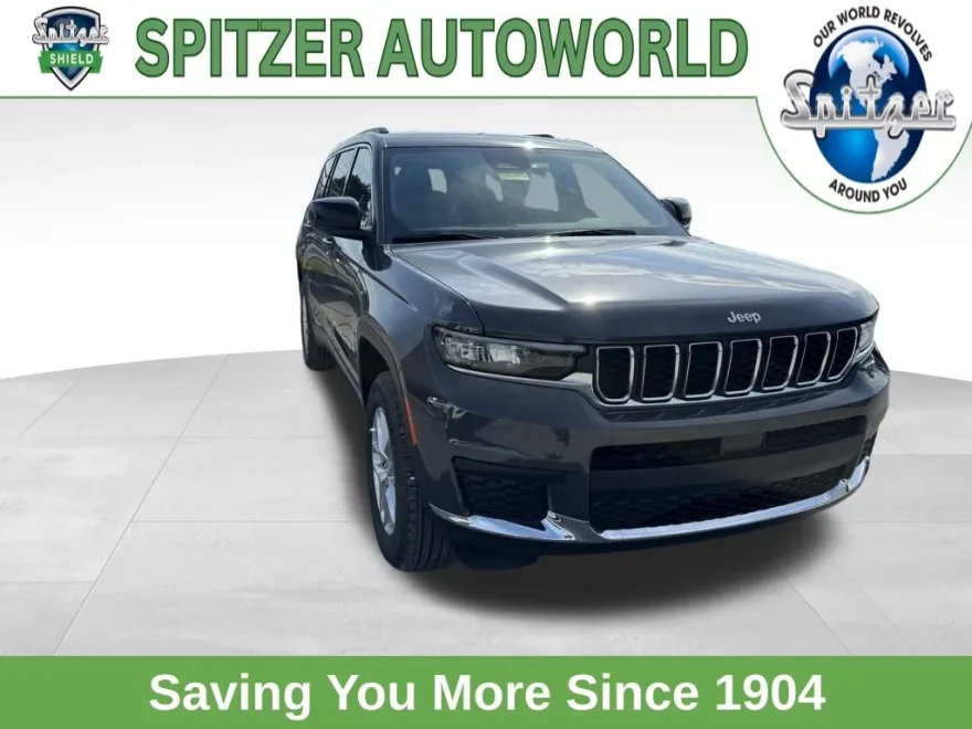 2025 Jeep Grand Cherokee Laredo photo 1
