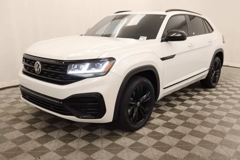 2023 Volkswagen Atlas Cross Sport V6 SEL R-Line photo 1