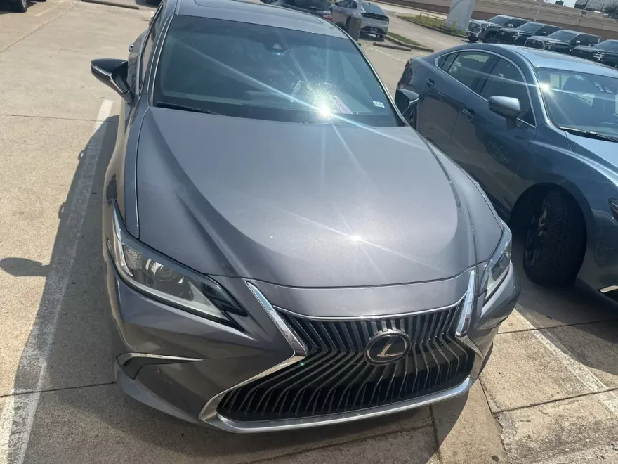 2021 Lexus ES 350 Premium photo 1