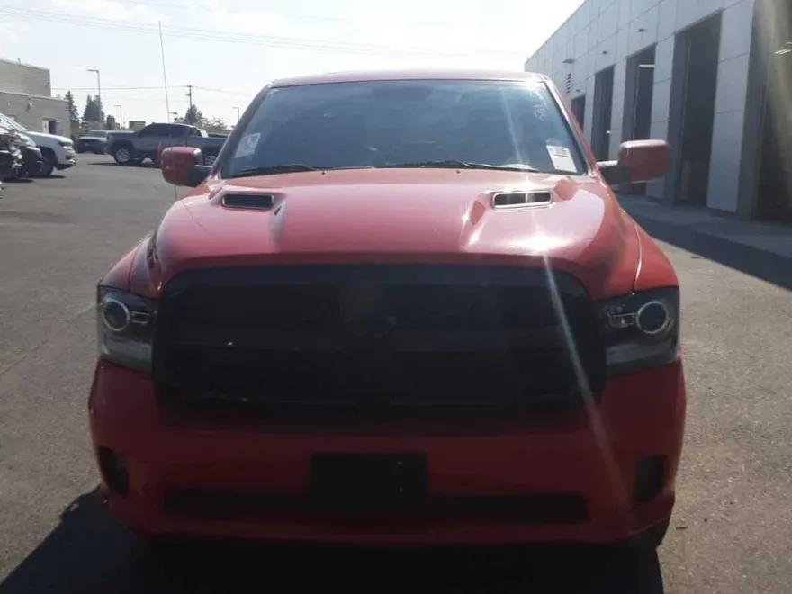 2018 Ram 1500 Sport photo 1
