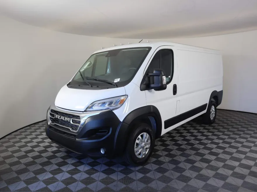 2024 Ram ProMaster 2500 photo 1