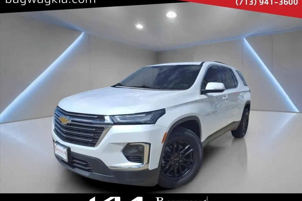 2023 Chevrolet Traverse 1LT photo 1