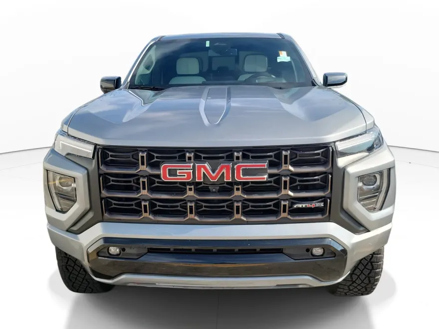 2024 Gmc Canyon AT4X photo 1